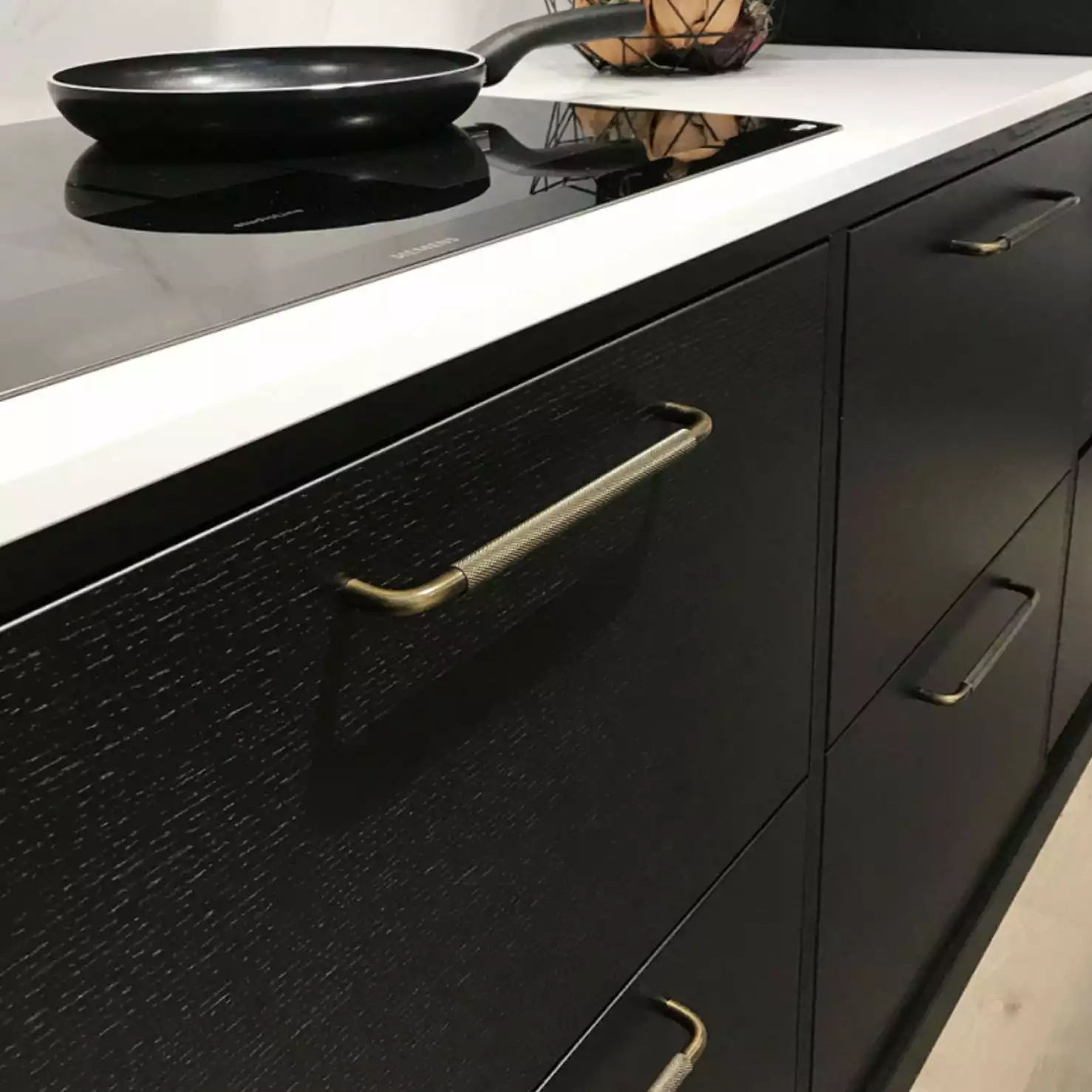 Beslag Design Helix Handgreep 224, Antique Bronze 3 Beslag Design Helix Handgreep 224, Antique Bronze - Afbeelding 3